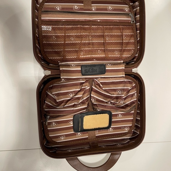 Heys Vanity Case - Picture 6 of 8